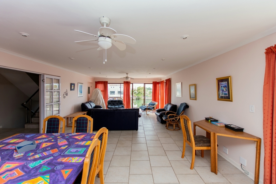 11 Bedroom Property for Sale in Port Owen Western Cape